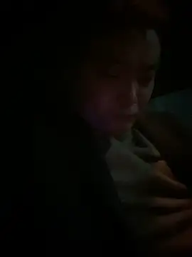 Snapshot of S00 chatting on December 2024 12:33:02 AM S00 online show from December 2024 12:33:02 AM