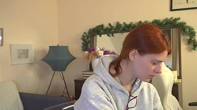 doll lesli online show from January 2025 02:35:01 PM