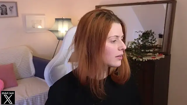 doll lesli online show from March 2025 02:25:02 PM