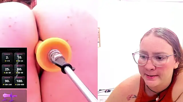 Paulina Davis  online show from February 2025 06:54:02 AM