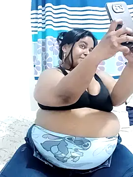 Snapshot of SusanaEshwar chatting on August 2026 04:50:01 PM SusanaEshwar online show from August 2026 04:50:01 PM