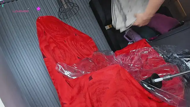 Snapshot of levana1 chatting on September 2025 05:12:01 AM levana1 online show from September 2025 05:12:01 AM