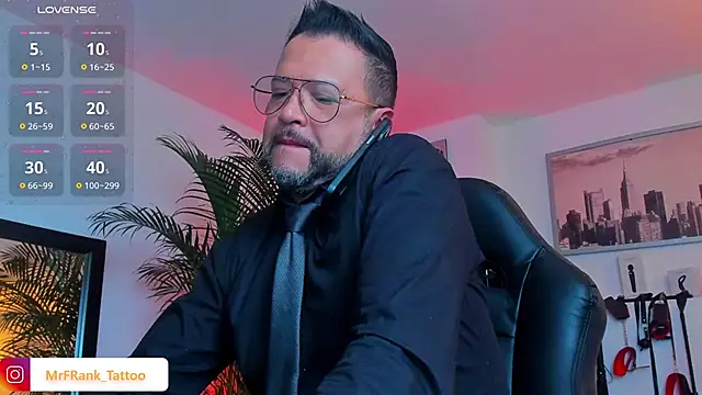 Snapshot of MrFrank_tattoo chatting on December 2024 12:06:01 PM MrFrank tattoo online show from December 2024 12:06:01 PM