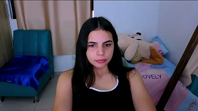  elenna online show from October 2025 05:43:02 PM