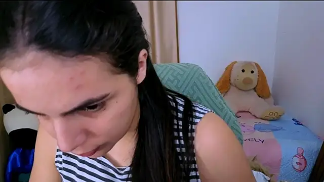  elenna online show from October 2025 05:57:02 PM