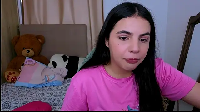  elenna online show from November 2025 05:13:02 PM