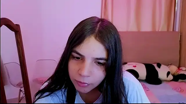  elenna online show from April 2026 05:59:02 PM