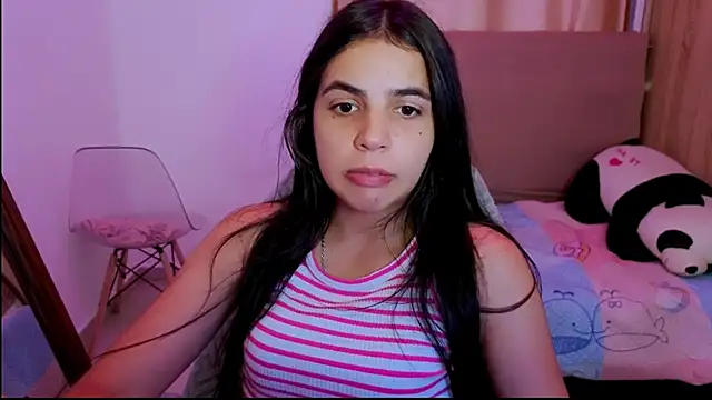  elenna online show from April 2026 07:23:01 PM