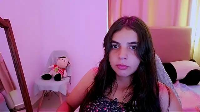  elenna online show from June 2026 06:02:01 PM