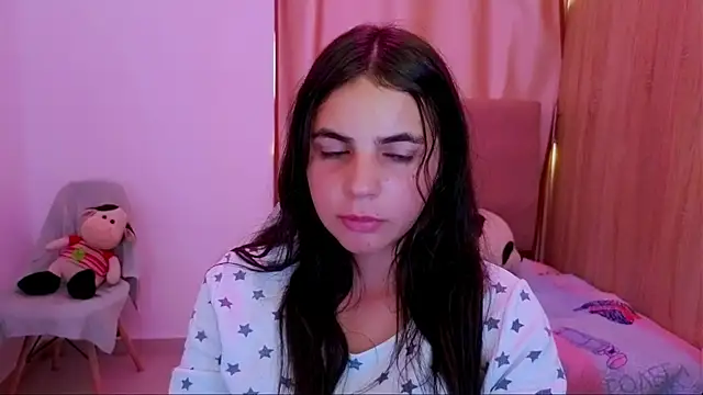  elenna online show from June 2026 05:38:02 PM