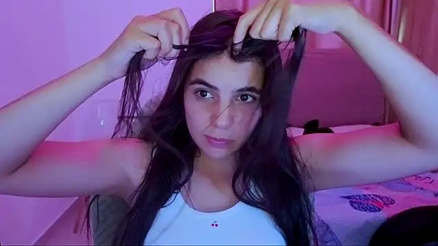  elenna online show from June 2026 05:33:02 PM