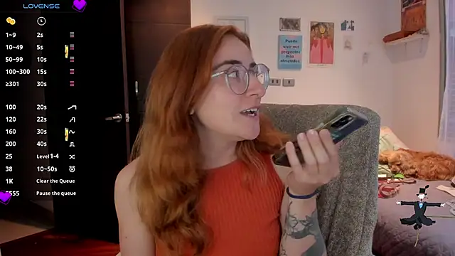 Snapshot of linda_giggle chatting on December 2024 10:40:01 PM linda giggle online show from December 2024 10:40:01 PM