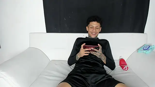 self love46 online show from June 2026 07:56:01 AM