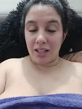 Deina bunny online show from November 2025 11:47:01 PM