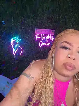ThickAssRena online show from May 2026 10:06:01 PM