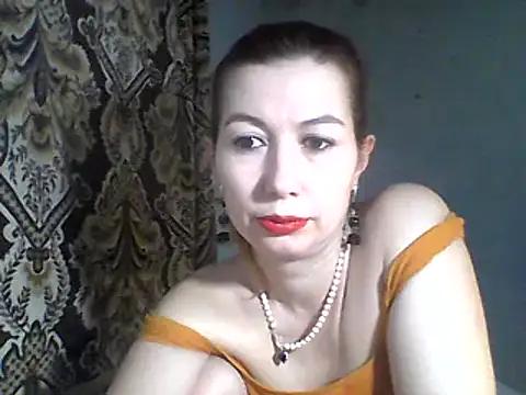 Snapshot of Olesja chatting on February 2025 07:27:02 PM Olesja online show from February 2025 07:27:02 PM