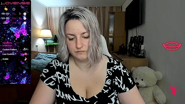 Snapshot of Christen_John_lover chatting on February 2025 07:07:01 PM Christen John lover online show from February 2025 07:07:01 PM