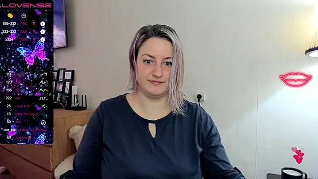 Snapshot of Christen_John_lover chatting on February 2025 01:10:01 PM Christen John lover online show from February 2025 01:10:01 PM