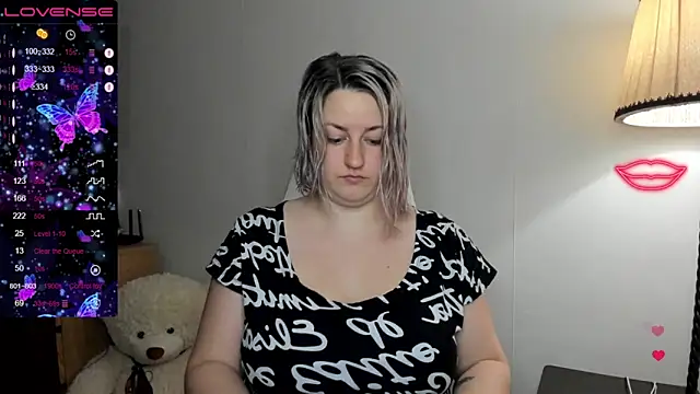 Snapshot of Christen_John_lover chatting on March 2025 05:39:02 PM Christen John lover online show from March 2025 05:39:02 PM