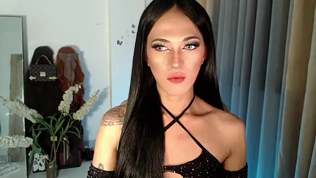 Ts-Glamourosa online show from March 2025 02:10:02 PM