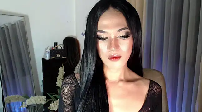 Ts-Glamourosa online show from March 2025 06:43:02 PM