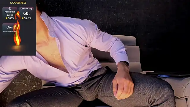 Snapshot of MarkWalker__ chatting on October 2025 10:16:02 AM MarkWalker online show from October 2025 10:16:02 AM