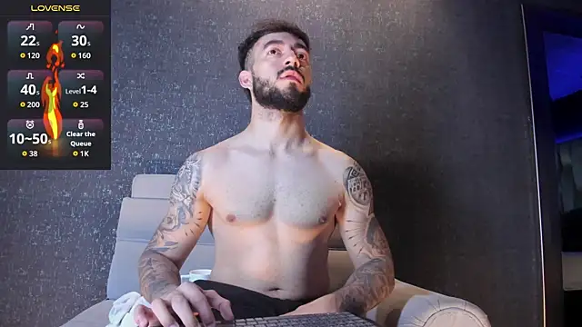 Snapshot of MarkWalker__ chatting on October 2025 10:08:02 AM MarkWalker online show from October 2025 10:08:02 AM