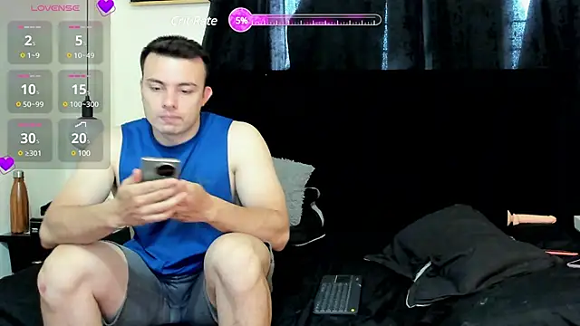 Snapshot of lissandthor13 chatting on January 2025 08:25:01 PM lissandthor13 online show from January 2025 08:25:01 PM