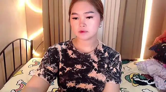 Snapshot of Itsme_claire chatting on January 2025 09:47:01 PM Itsme claire online show from January 2025 09:47:01 PM