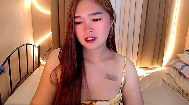 Snapshot of Itsme_claire chatting on January 2025 09:53:01 PM Itsme claire online show from January 2025 09:53:01 PM