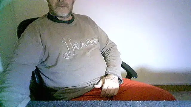 Snapshot of Greek_Passion chatting on December 2024 07:22:01 PM Greek Passion online show from December 2024 07:22:01 PM