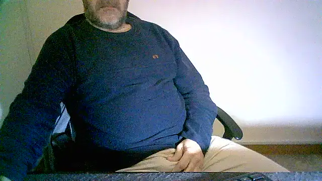 Snapshot of Greek_Passion chatting on January 2025 07:04:02 AM Greek Passion online show from January 2025 07:04:02 AM