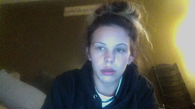 SlayTay01 online show from November 2025 12:42:02 AM