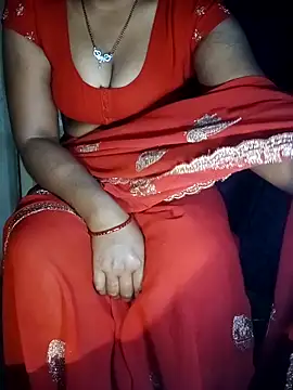 Snapshot of YUKTAPOWER chatting on February 2025 08:00:02 PM YUKTAPOWER online show from February 2025 08:00:02 PM