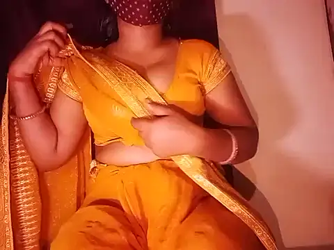 Snapshot of YUKTAPOWER chatting on March 2025 10:28:01 PM YUKTAPOWER online show from March 2025 10:28:01 PM