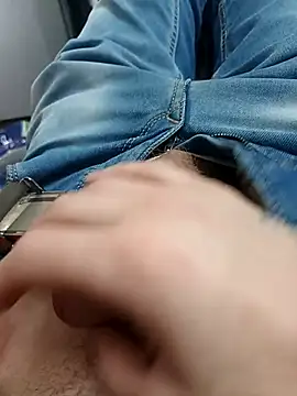 Snapshot of hotdickhow chatting on March 2025 01:17:02 PM hotdickhow online show from March 2025 01:17:02 PM