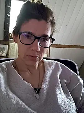 Lina lou4 online show from March 2025 01:04:01 PM