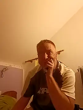 Snapshot of 82liska chatting on November 2025 02:24:02 AM 82liska online show from November 2025 02:24:02 AM