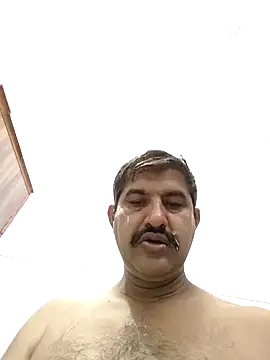 Snapshot of Amandev7 chatting on September 2025 03:21:01 AM Amandev7 online show from September 2025 03:21:01 AM