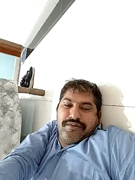 Snapshot of Amandev7 chatting on October 2025 02:40:02 AM Amandev7 online show from October 2025 02:40:02 AM