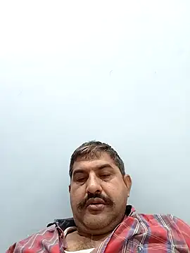 Snapshot of Amandev7 chatting on October 2025 03:18:01 AM Amandev7 online show from October 2025 03:18:01 AM