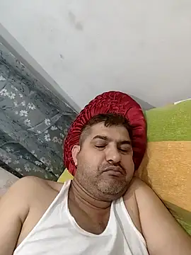 Amandev7 online show from May 2026 01:46:01 AM