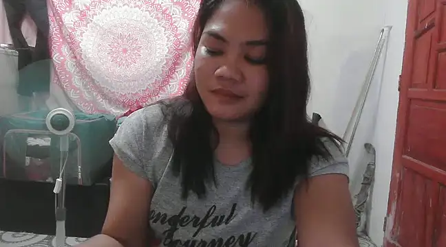 Snapshot of xxsam_69xx chatting on January 2025 04:17:01 PM xxsam 69xx online show from January 2025 04:17:01 PM