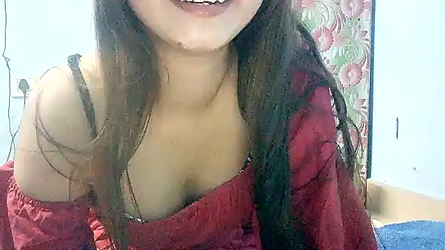 Snapshot of lovelydesi21 chatting on January 2025 04:01:02 PM lovelydesi21 online show from January 2025 04:01:02 PM