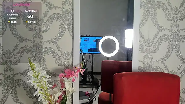 Snapshot of sharonshow chatting on January 2025 06:10:02 PM sharonshow online show from January 2025 06:10:02 PM