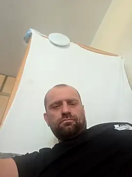 Roman0798 online show from September 2025 12:21:02 PM