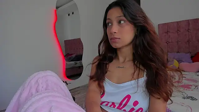 cora 22 online show from April 2026 12:18:01 PM