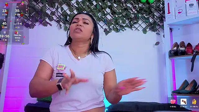 louise nails online show from June 2026 05:14:01 PM