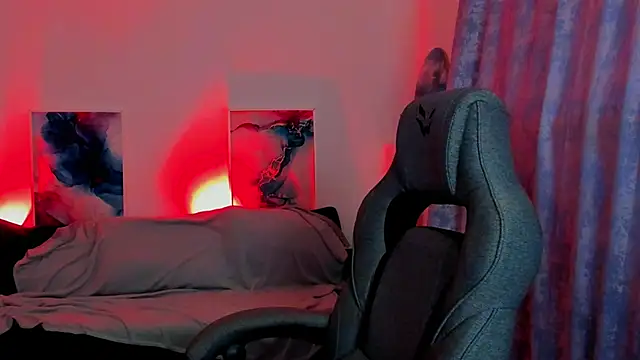 EmilyWilden online show from November 2025 08:25:01 AM