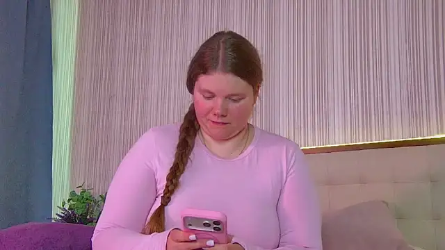 RubyValen online show from June 2026 02:01:01 AM